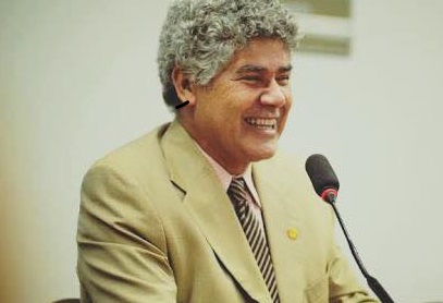 Chico Alencar (PSIOL-RJ) questiona o ministro Cardozo sobre os gastos na PF-PR. Foto reprodução Facebook