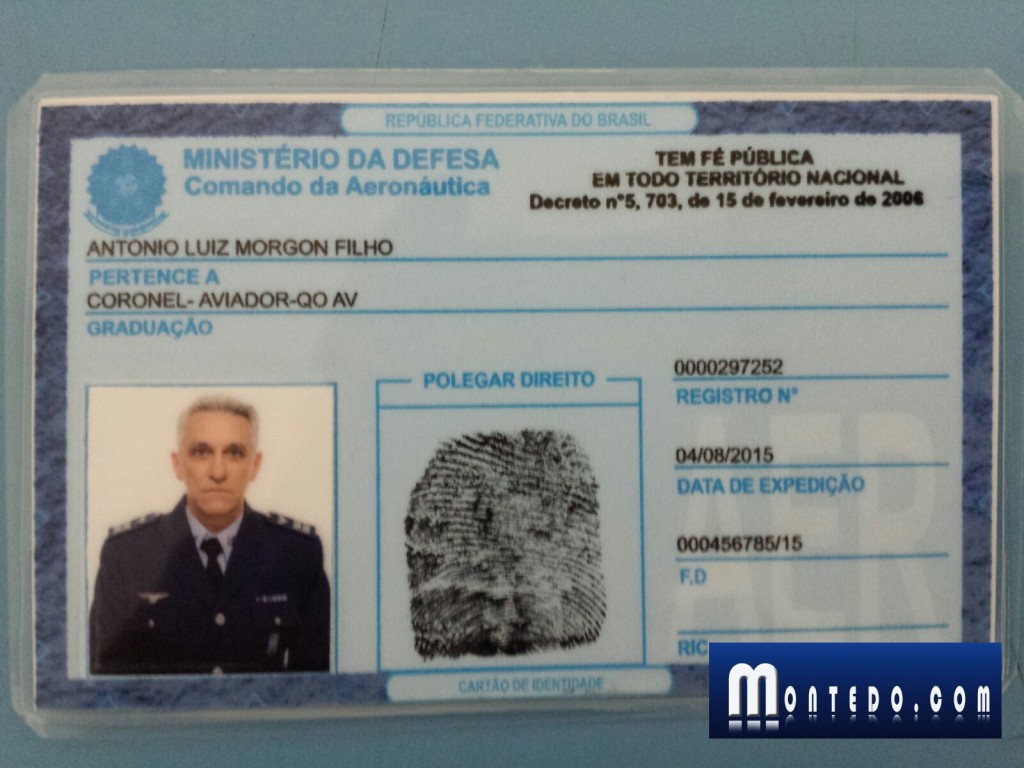 copia da identificação falsa apresentada por Morgon Filho na Base Aérea. Reprodução do site 